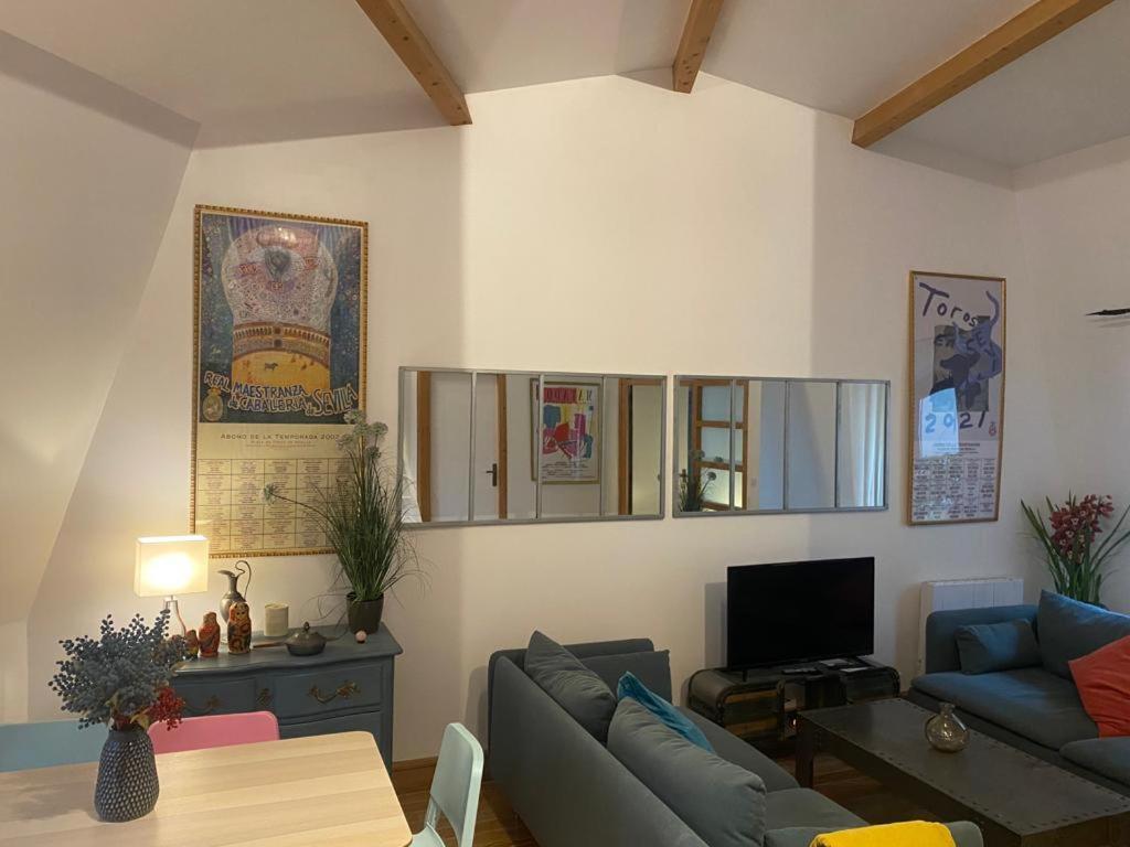 Superbe Et Accuiellent Appartement Le Kremlin-Bicetre Ngoại thất bức ảnh